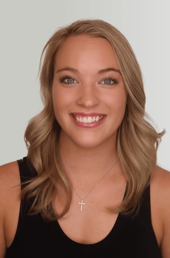 Jen Headshot